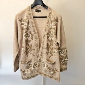 Vintage Lambswool Angora BALI Oversized Cottagecore Floral Sweater Cardigan. XL